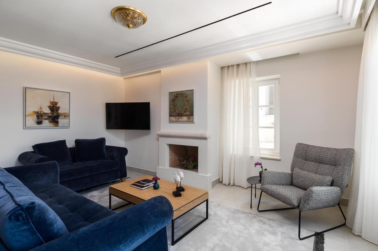 New York Luxury Suites Corfu  Экстерьер фото
