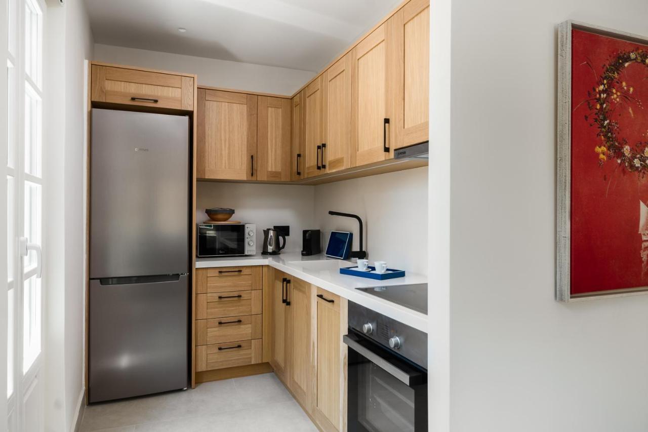 New York Luxury Suites Corfu  Экстерьер фото